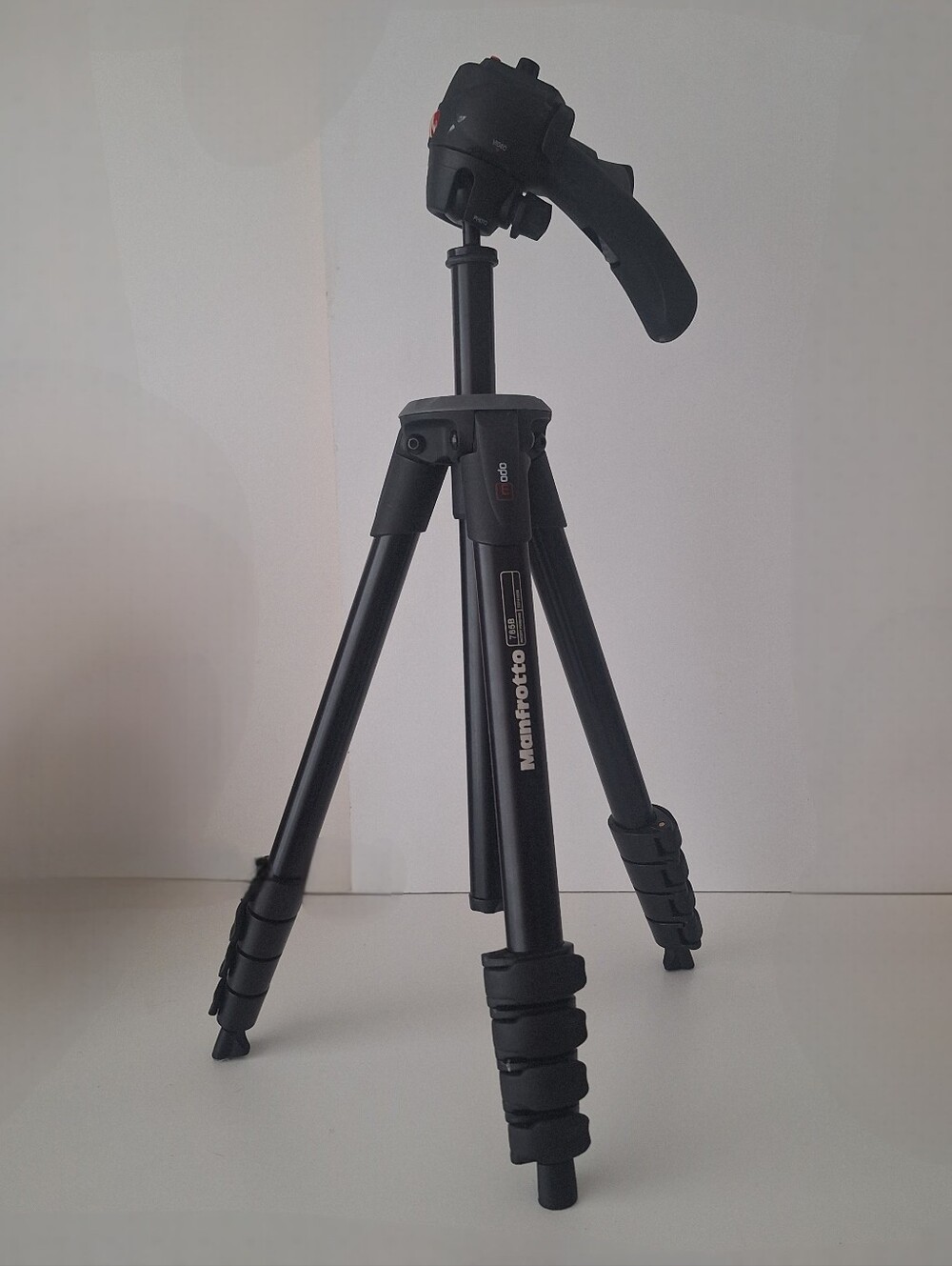 Manfrotto 785B Modo Photo/Video Tripod
